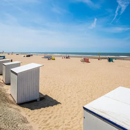 Beautiful On The 4th Floor With Garage Апартаменты *