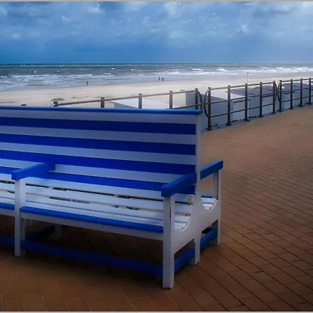 Beautiful On The 4th Floor With Garage Апартаменты *